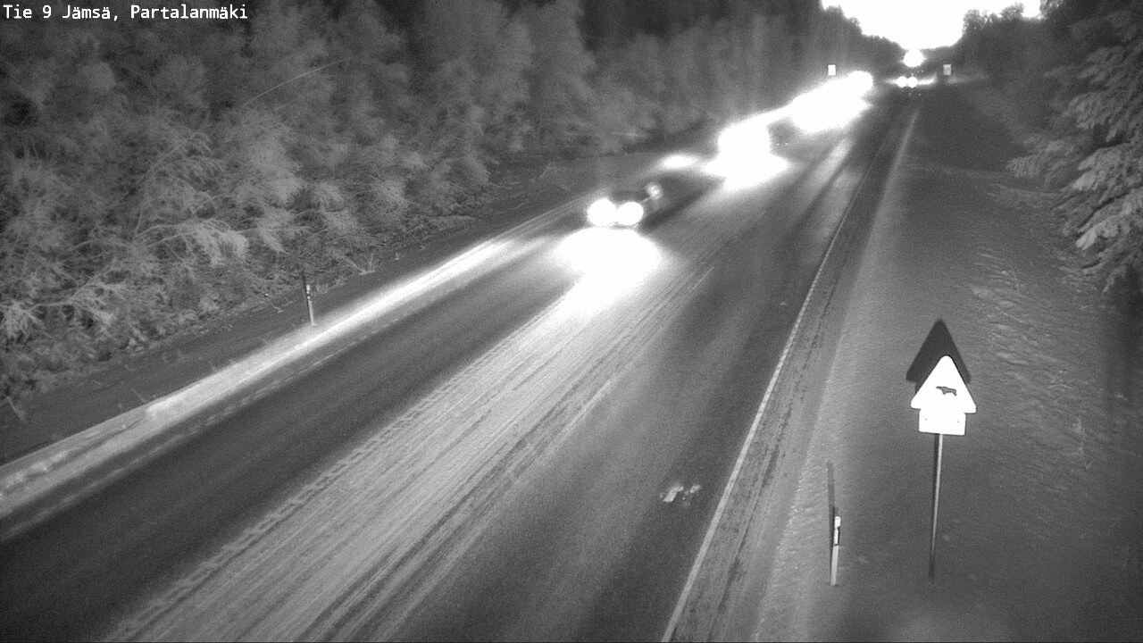 Weather Camera Image Väg 9 Jämsä, Partalanmäki, Jämsä, Keski-Suomi