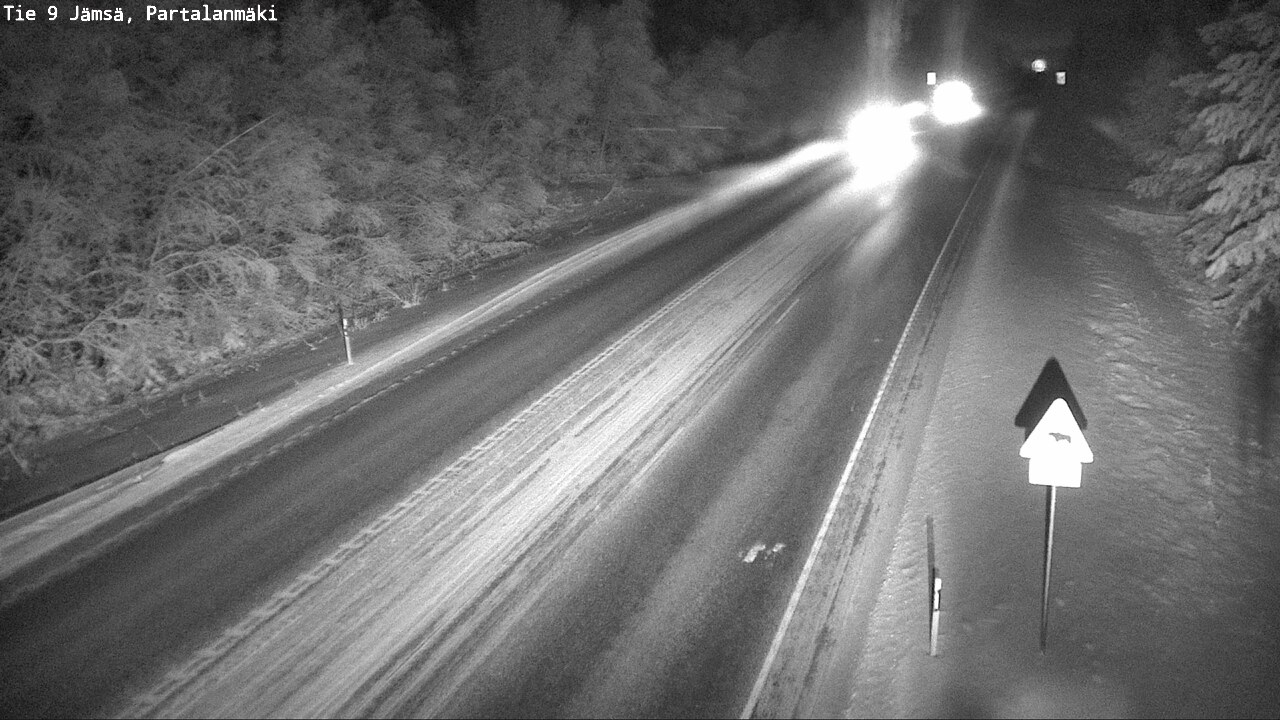 Weather Camera Image Väg 9 Jämsä, Partalanmäki, Jämsä, Keski-Suomi