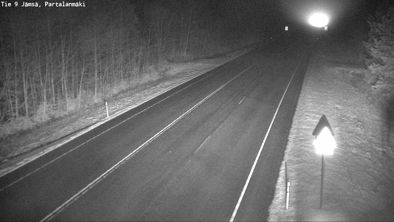 Weather Camera Image Väg 9 Jämsä, Partalanmäki, Jämsä, Keski-Suomi