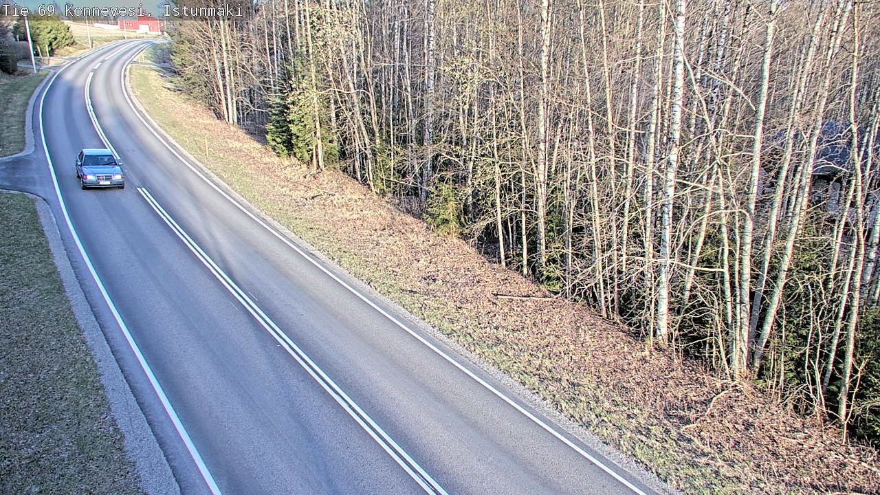 Weather Camera Image Väg 69 Konnevesi, Istunmäki, Konnevesi, Keski-Suomi