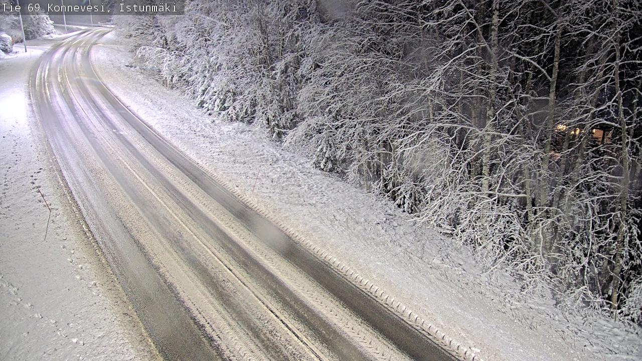 Weather Camera Image Väg 69 Konnevesi, Istunmäki, Konnevesi, Keski-Suomi