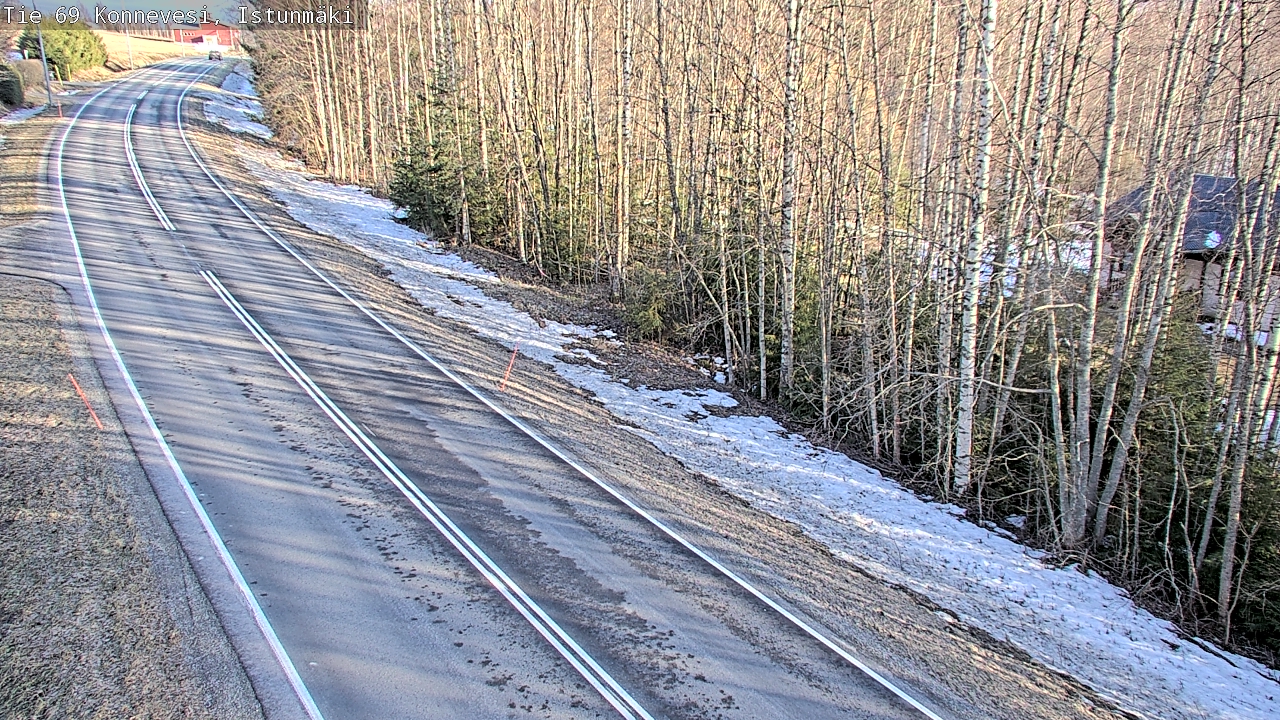 Weather Camera Image Väg 69 Konnevesi, Istunmäki, Konnevesi, Keski-Suomi