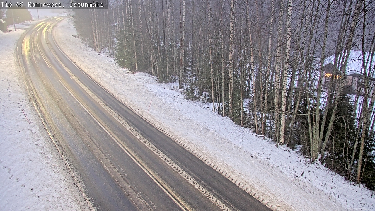 Weather Camera Image Väg 69 Konnevesi, Istunmäki, Konnevesi, Keski-Suomi