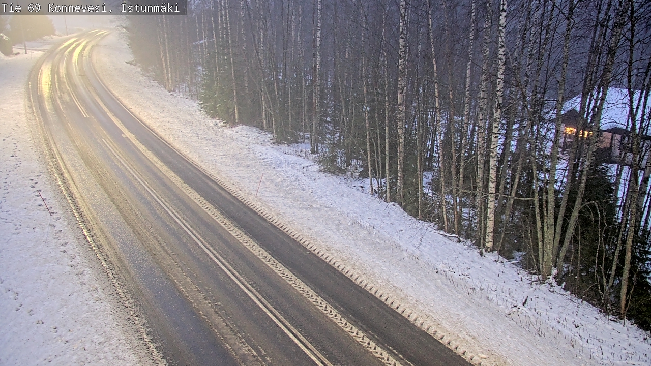 Weather Camera Image Väg 69 Konnevesi, Istunmäki, Konnevesi, Keski-Suomi
