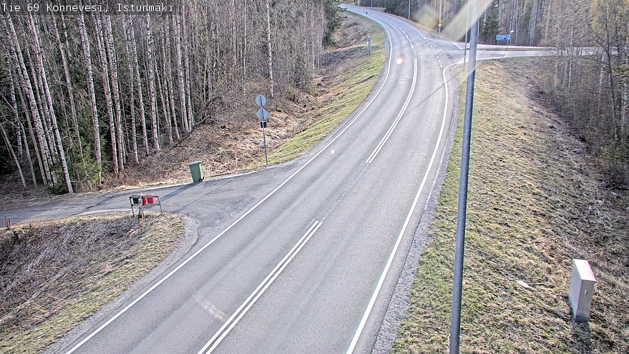 Weather Camera Image Väg 69 Konnevesi, Istunmäki, Konnevesi, Keski-Suomi