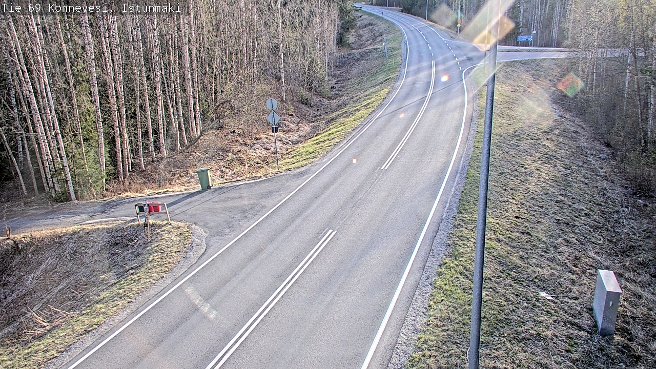 Weather Camera Image Väg 69 Konnevesi, Istunmäki, Konnevesi, Keski-Suomi