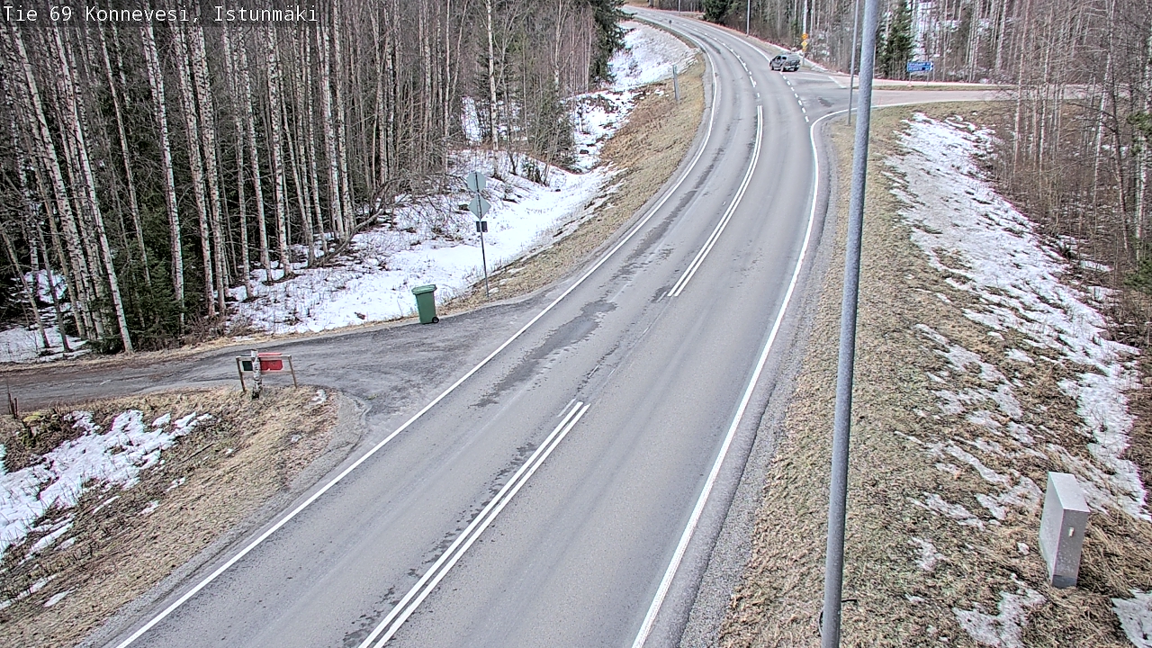 Weather Camera Image Väg 69 Konnevesi, Istunmäki, Konnevesi, Keski-Suomi
