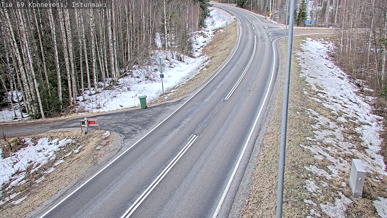 Weather Camera Image Väg 69 Konnevesi, Istunmäki, Konnevesi, Keski-Suomi