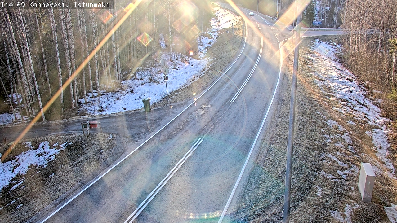 Weather Camera Image Väg 69 Konnevesi, Istunmäki, Konnevesi, Keski-Suomi