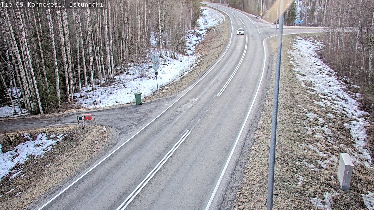 Weather Camera Image Väg 69 Konnevesi, Istunmäki, Konnevesi, Keski-Suomi