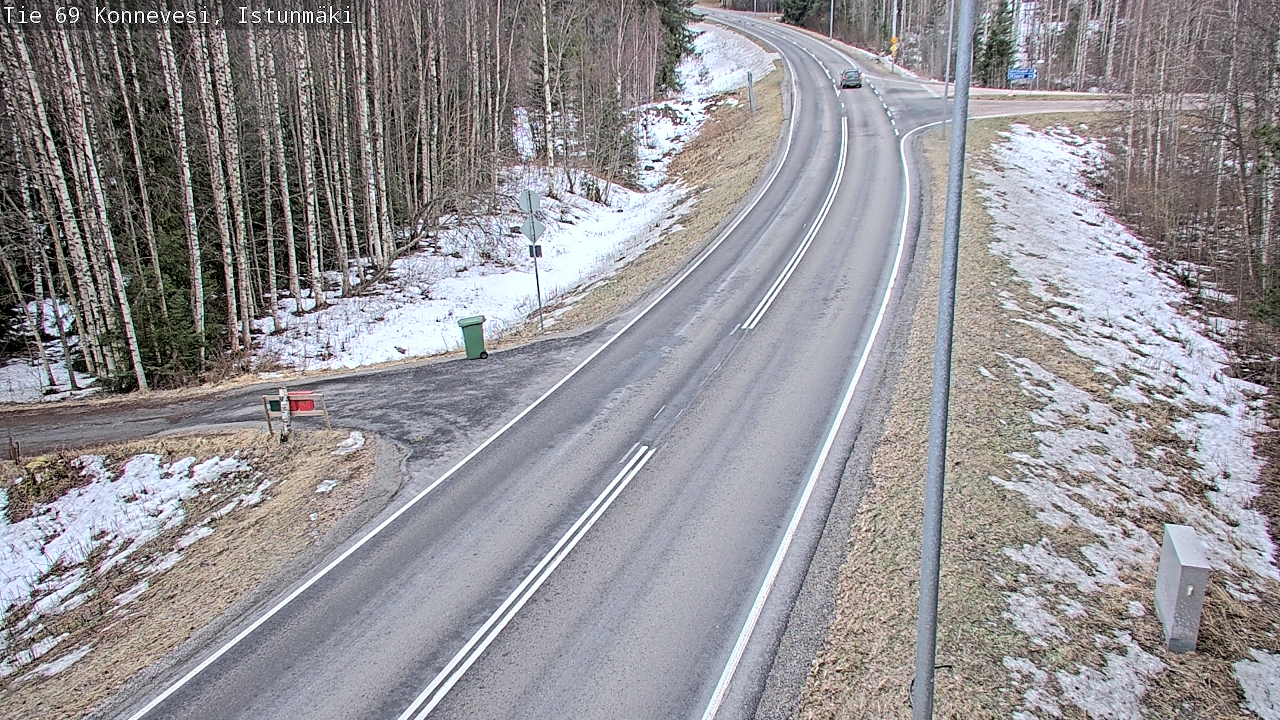 Weather Camera Image Väg 69 Konnevesi, Istunmäki, Konnevesi, Keski-Suomi