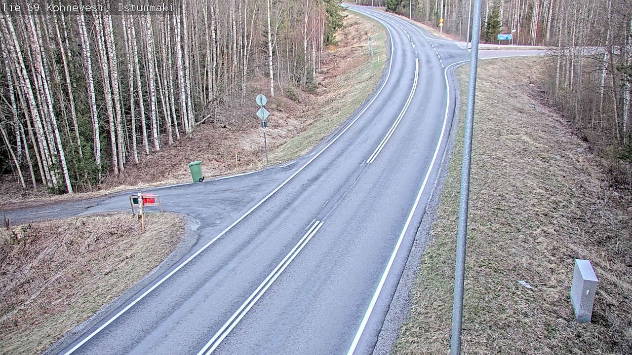 Weather Camera Image Väg 69 Konnevesi, Istunmäki, Konnevesi, Keski-Suomi
