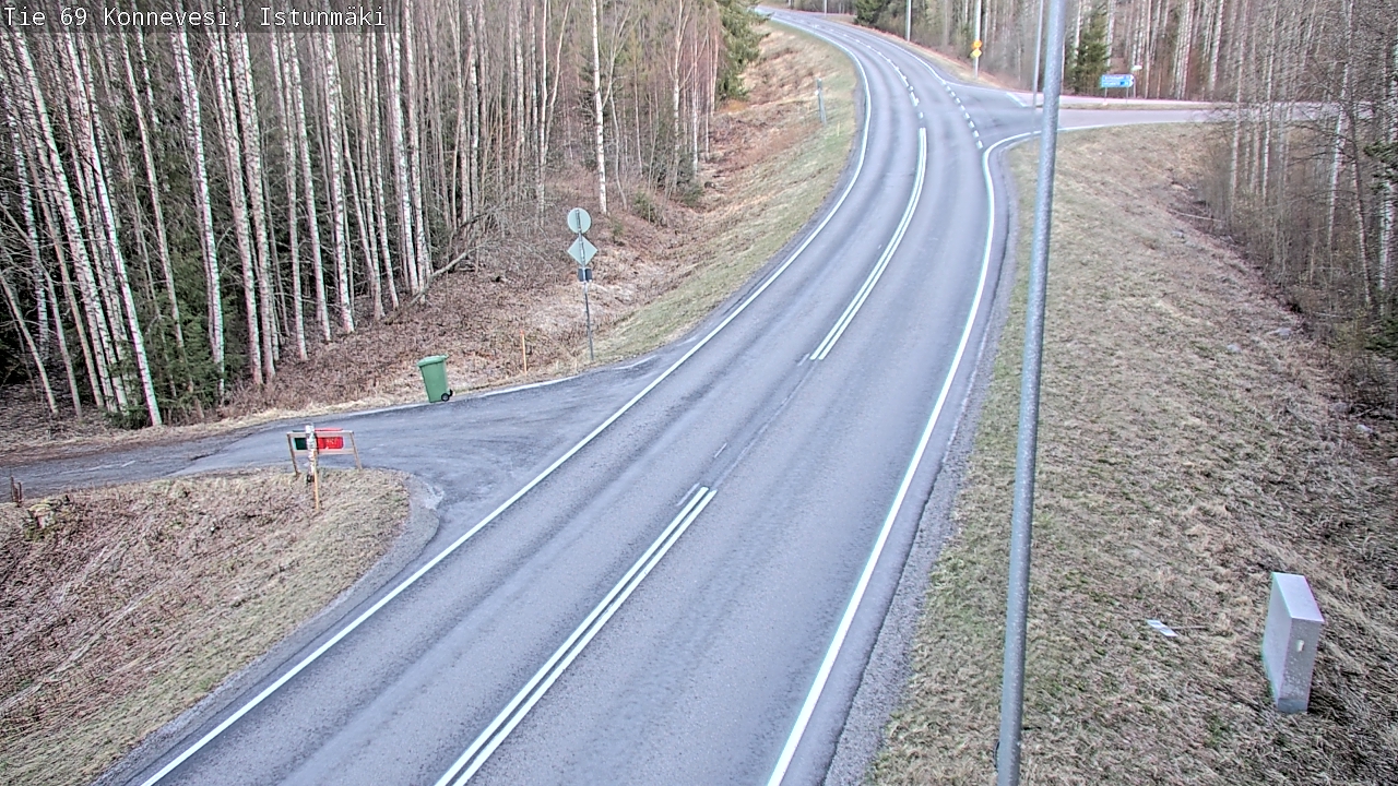 Weather Camera Image Väg 69 Konnevesi, Istunmäki, Konnevesi, Keski-Suomi