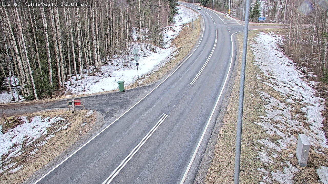 Weather Camera Image Väg 69 Konnevesi, Istunmäki, Konnevesi, Keski-Suomi