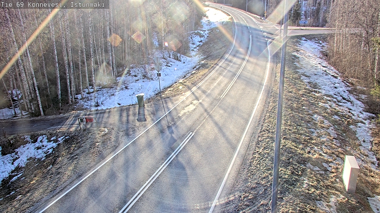 Weather Camera Image Väg 69 Konnevesi, Istunmäki, Konnevesi, Keski-Suomi