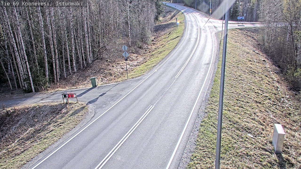 Weather Camera Image Väg 69 Konnevesi, Istunmäki, Konnevesi, Keski-Suomi