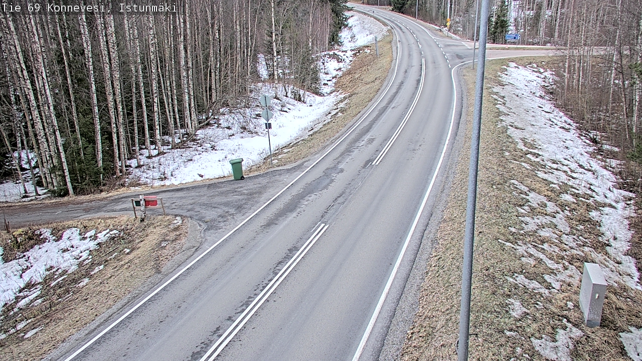 Weather Camera Image Väg 69 Konnevesi, Istunmäki, Konnevesi, Keski-Suomi