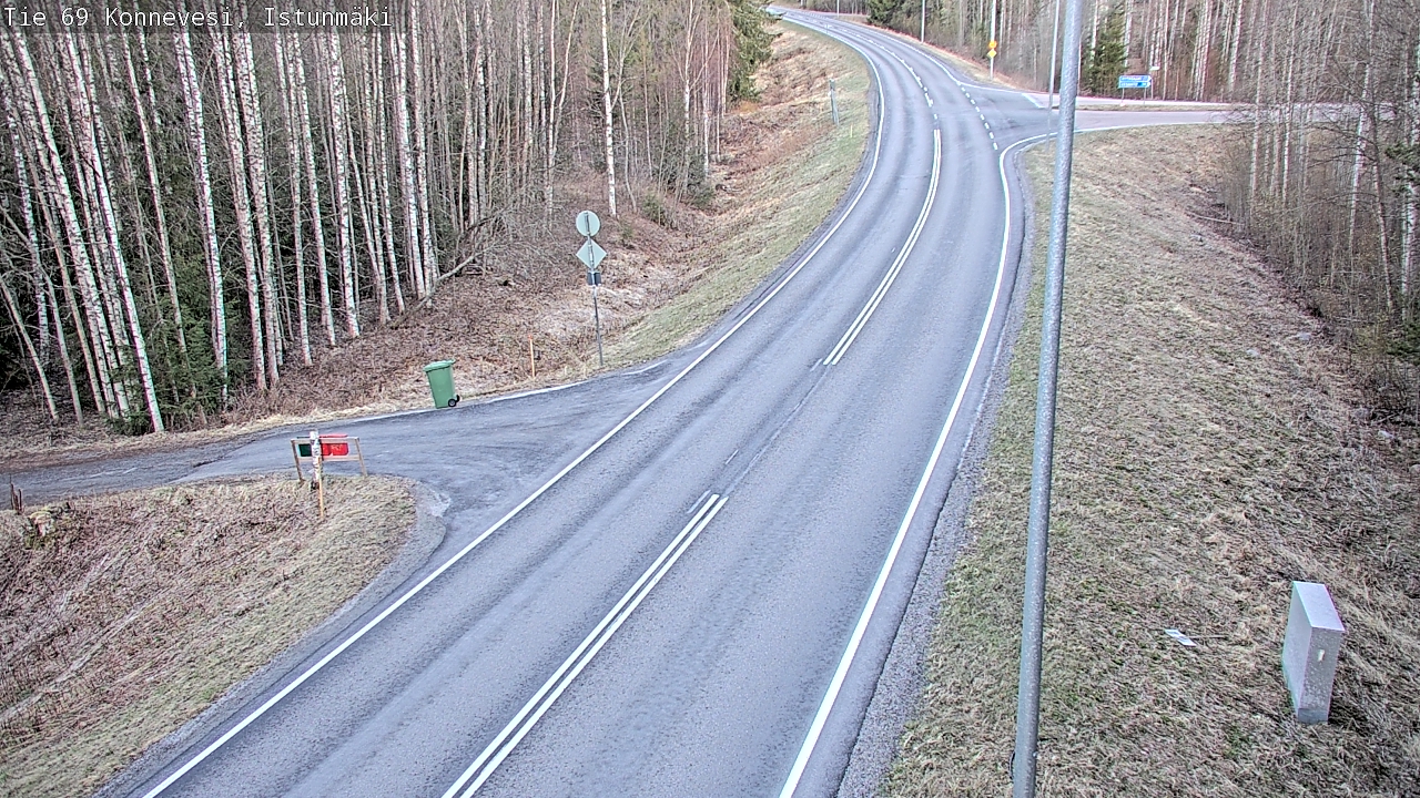 Weather Camera Image Väg 69 Konnevesi, Istunmäki, Konnevesi, Keski-Suomi