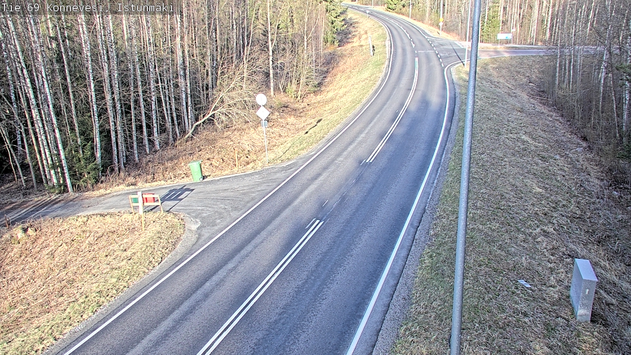 Weather Camera Image Väg 69 Konnevesi, Istunmäki, Konnevesi, Keski-Suomi