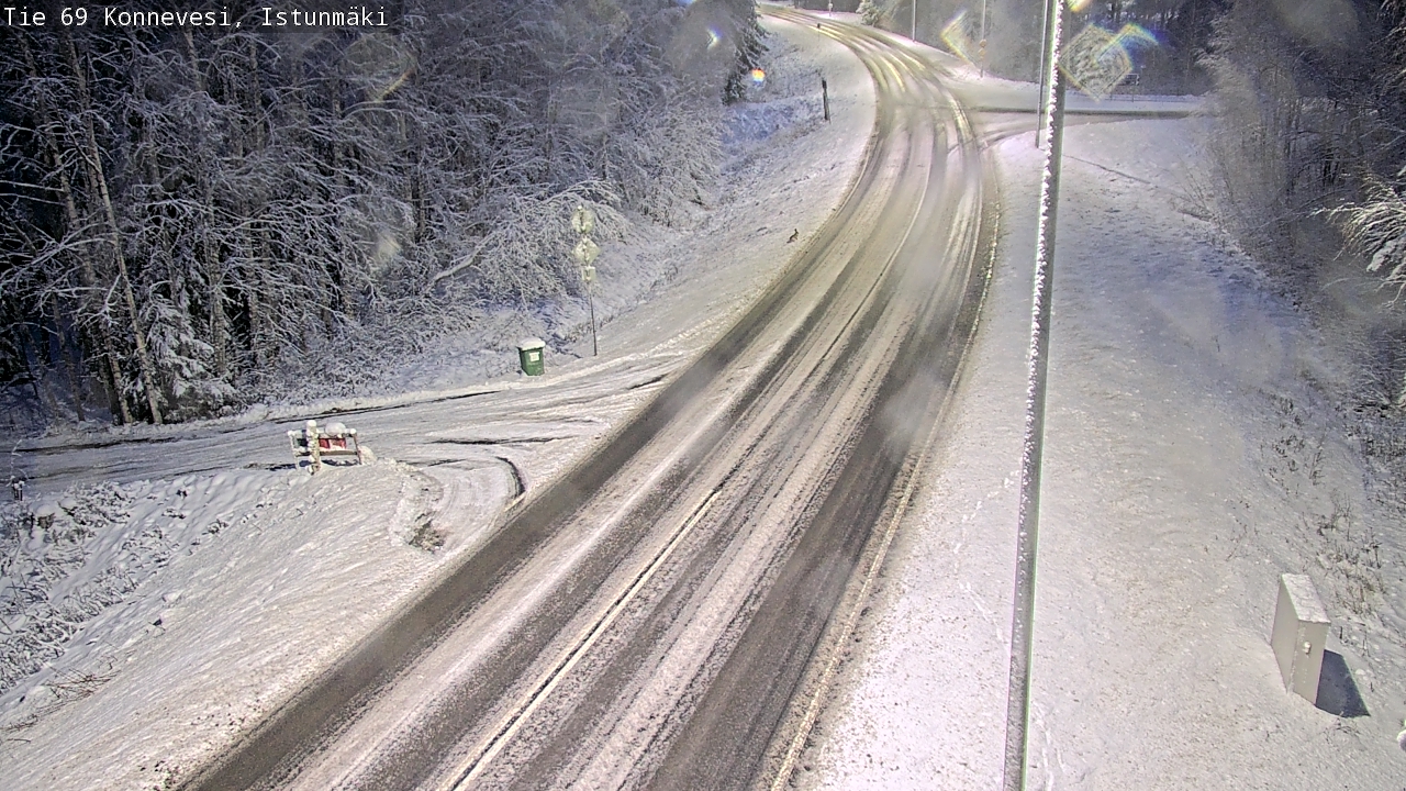 Weather Camera Image Väg 69 Konnevesi, Istunmäki, Konnevesi, Keski-Suomi