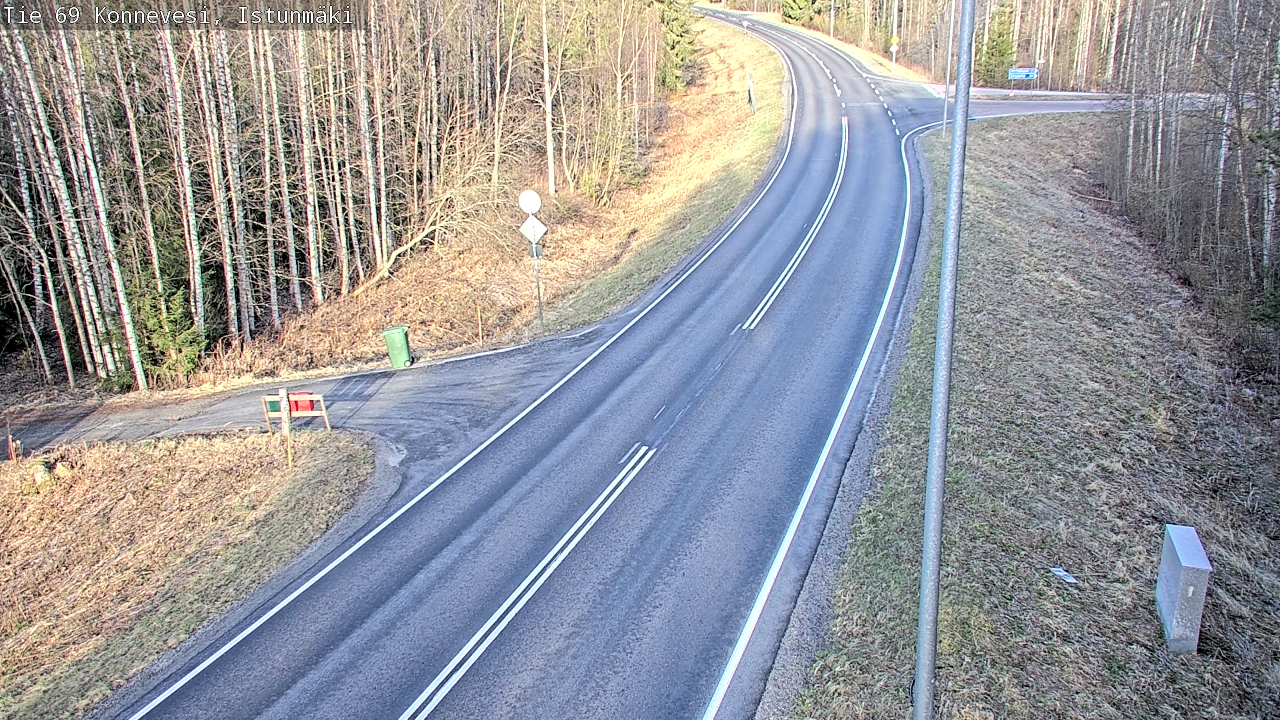Weather Camera Image Väg 69 Konnevesi, Istunmäki, Konnevesi, Keski-Suomi