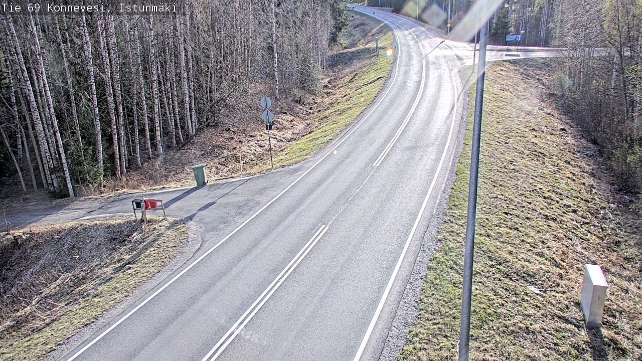 Weather Camera Image Väg 69 Konnevesi, Istunmäki, Konnevesi, Keski-Suomi