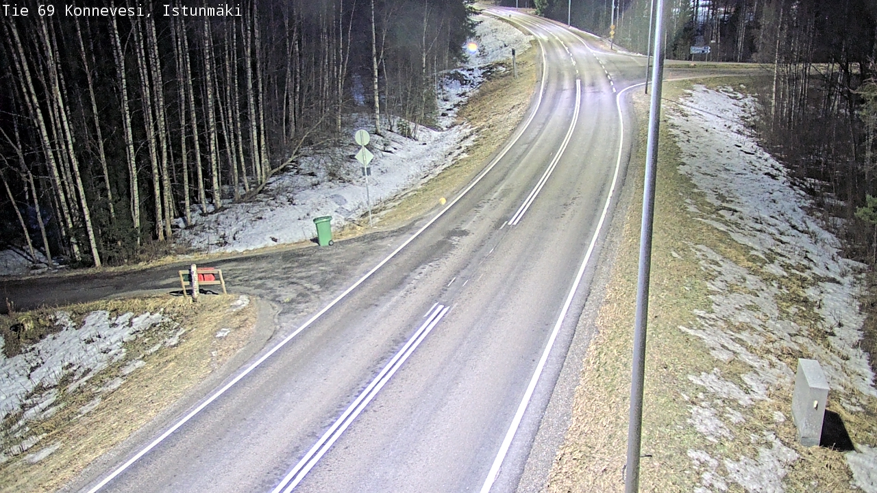 Weather Camera Image Väg 69 Konnevesi, Istunmäki, Konnevesi, Keski-Suomi