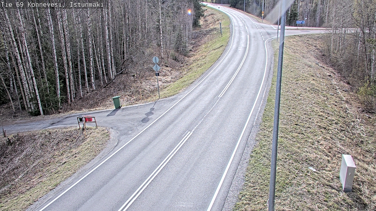 Weather Camera Image Väg 69 Konnevesi, Istunmäki, Konnevesi, Keski-Suomi