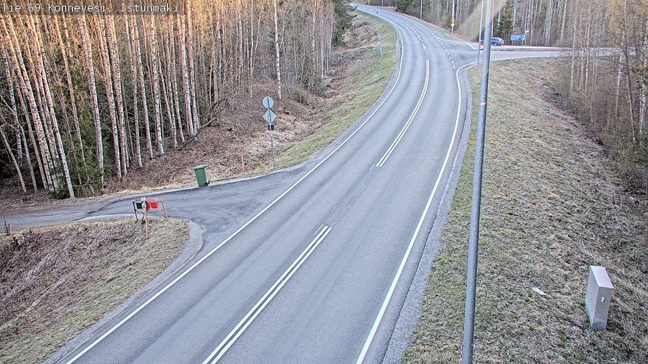 Weather Camera Image Väg 69 Konnevesi, Istunmäki, Konnevesi, Keski-Suomi