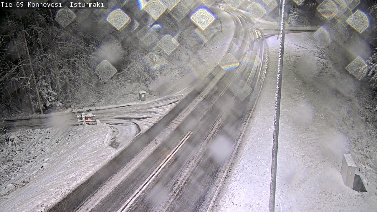 Weather Camera Image Väg 69 Konnevesi, Istunmäki, Konnevesi, Keski-Suomi