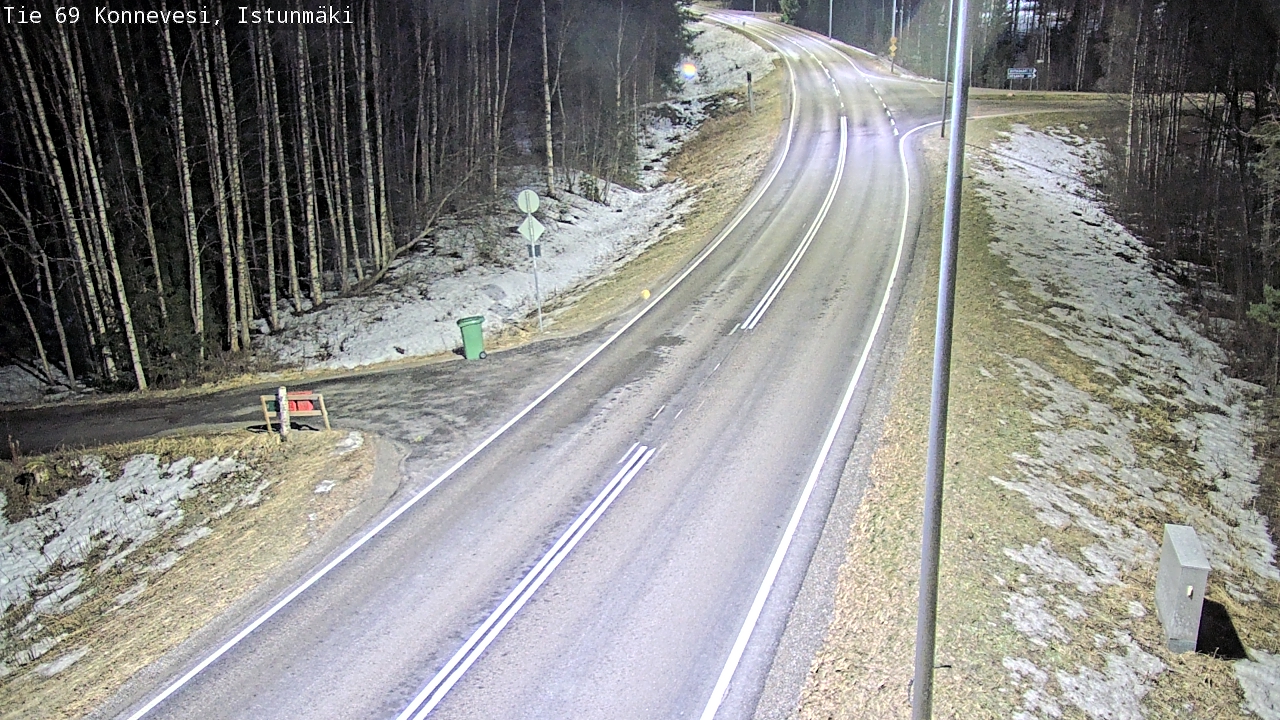 Weather Camera Image Väg 69 Konnevesi, Istunmäki, Konnevesi, Keski-Suomi