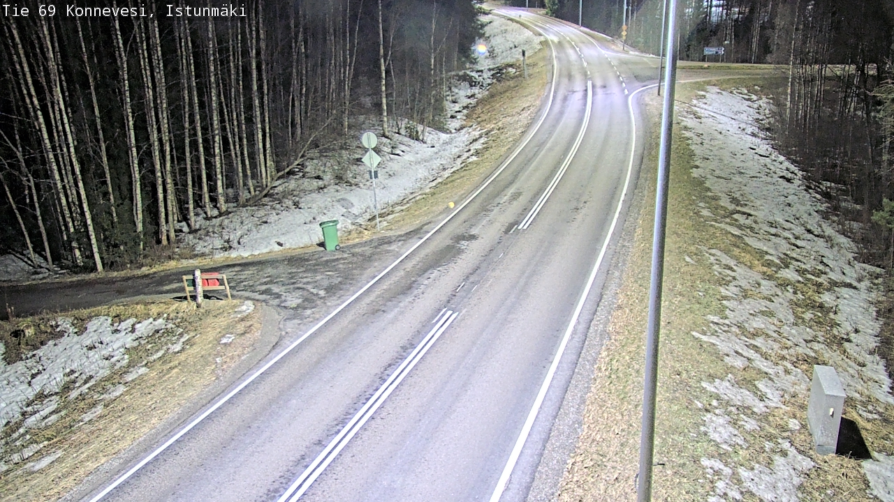 Weather Camera Image Väg 69 Konnevesi, Istunmäki, Konnevesi, Keski-Suomi