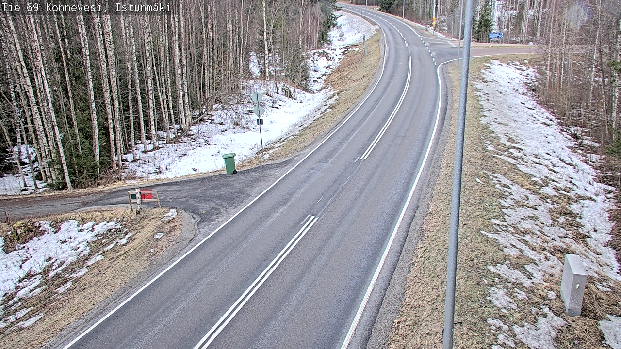 Weather Camera Image Väg 69 Konnevesi, Istunmäki, Konnevesi, Keski-Suomi