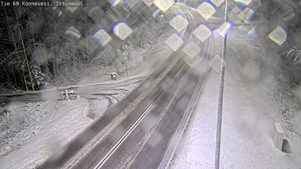 Weather Camera Image Väg 69 Konnevesi, Istunmäki, Konnevesi, Keski-Suomi
