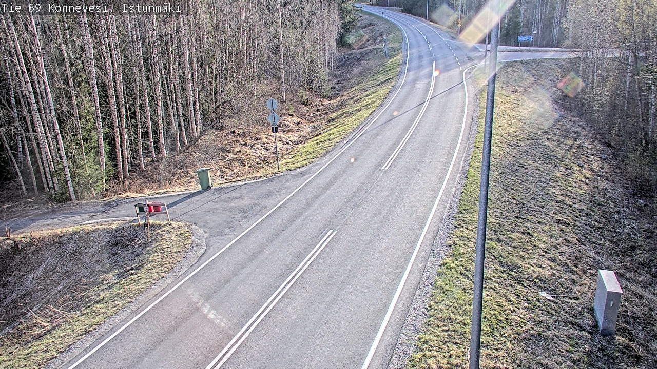 Weather Camera Image Väg 69 Konnevesi, Istunmäki, Konnevesi, Keski-Suomi