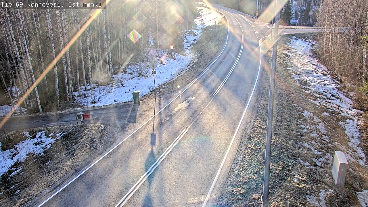 Weather Camera Image Väg 69 Konnevesi, Istunmäki, Konnevesi, Keski-Suomi