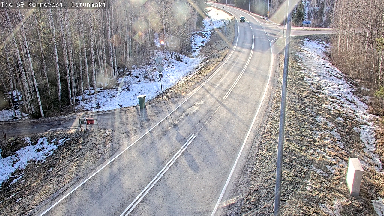 Weather Camera Image Väg 69 Konnevesi, Istunmäki, Konnevesi, Keski-Suomi