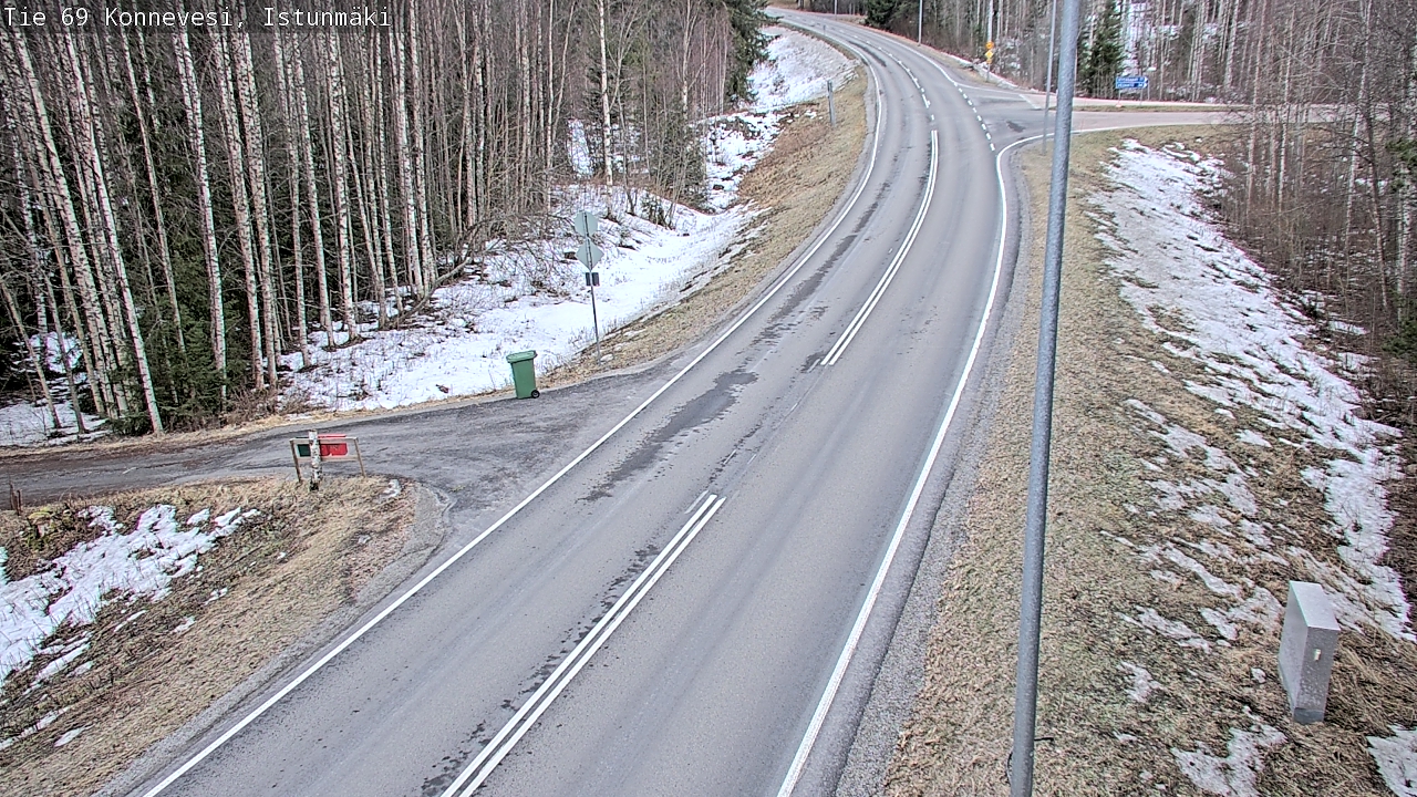 Weather Camera Image Väg 69 Konnevesi, Istunmäki, Konnevesi, Keski-Suomi