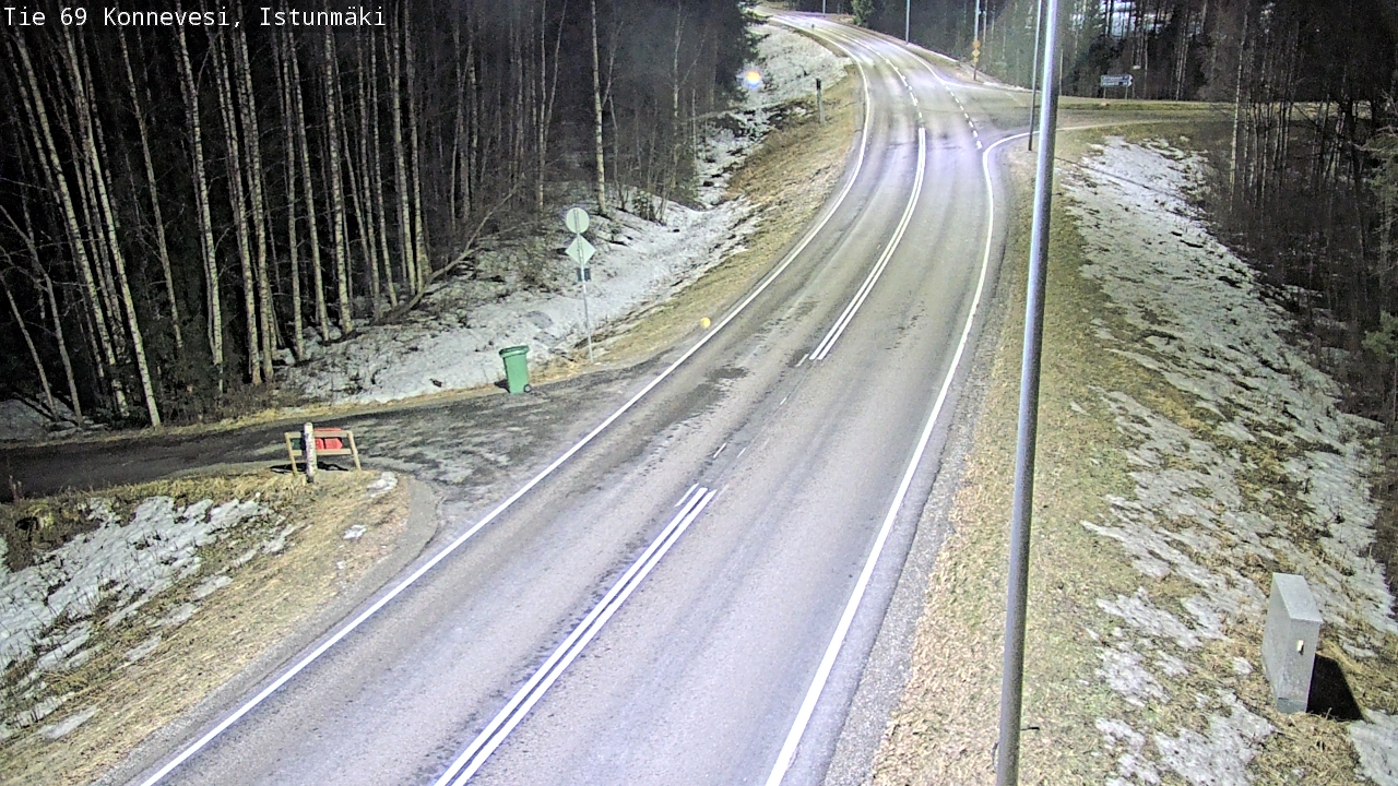 Weather Camera Image Väg 69 Konnevesi, Istunmäki, Konnevesi, Keski-Suomi