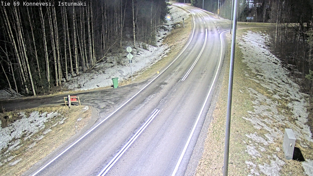 Weather Camera Image Väg 69 Konnevesi, Istunmäki, Konnevesi, Keski-Suomi