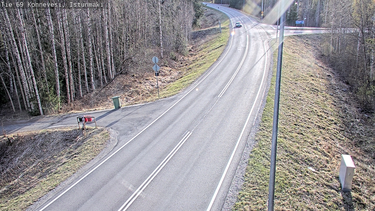 Weather Camera Image Väg 69 Konnevesi, Istunmäki, Konnevesi, Keski-Suomi