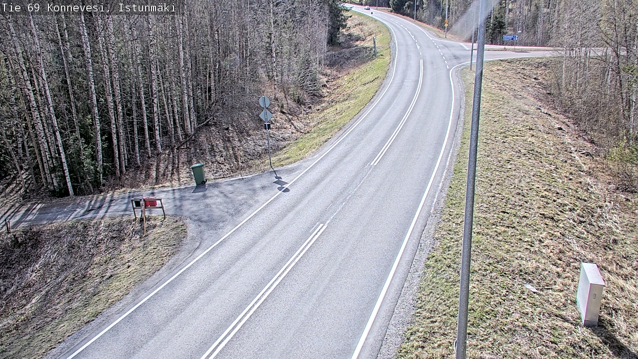 Weather Camera Image Väg 69 Konnevesi, Istunmäki, Konnevesi, Keski-Suomi