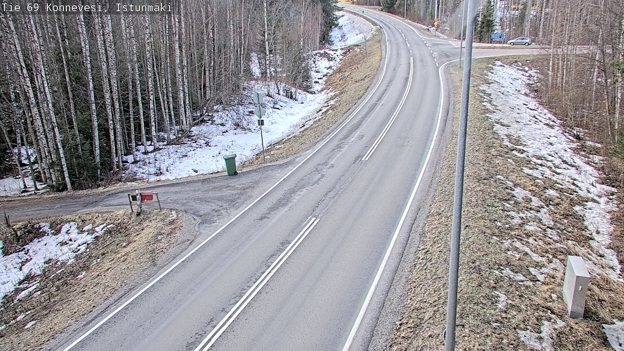 Weather Camera Image Väg 69 Konnevesi, Istunmäki, Konnevesi, Keski-Suomi