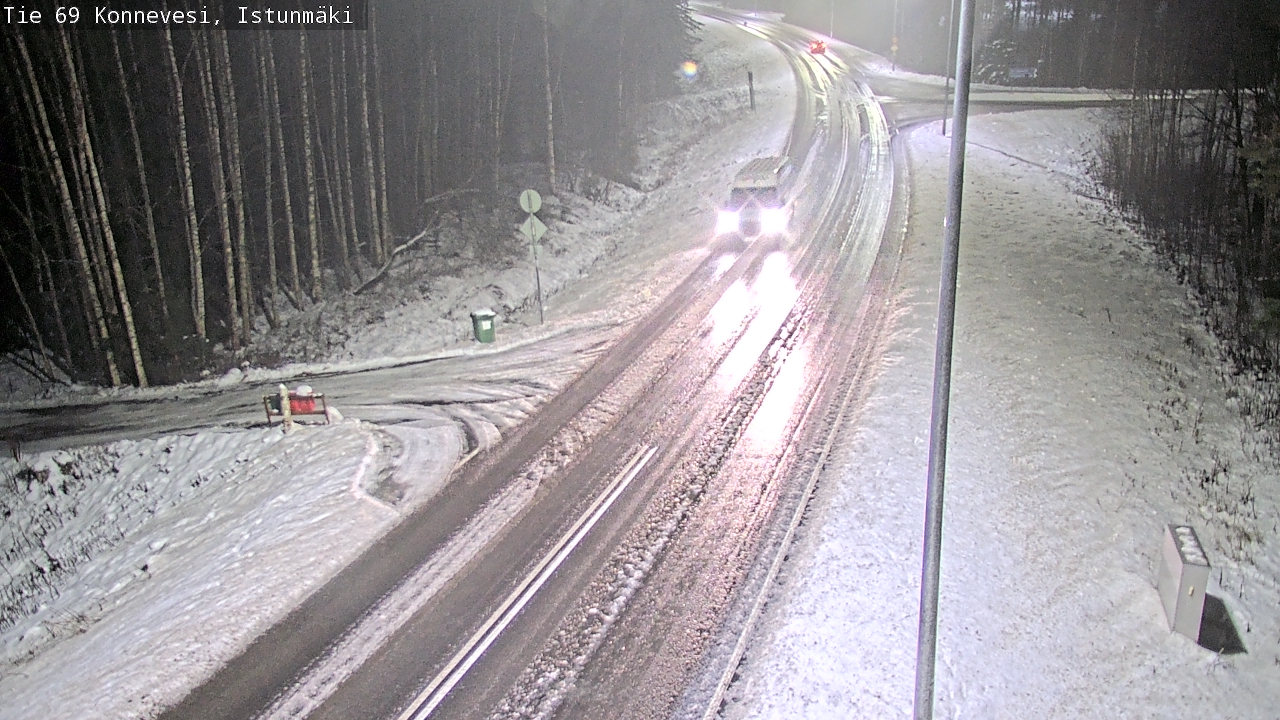 Weather Camera Image Väg 69 Konnevesi, Istunmäki, Konnevesi, Keski-Suomi