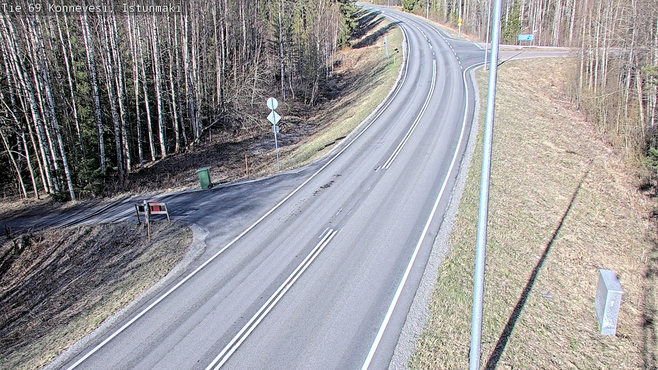 Weather Camera Image Väg 69 Konnevesi, Istunmäki, Konnevesi, Keski-Suomi
