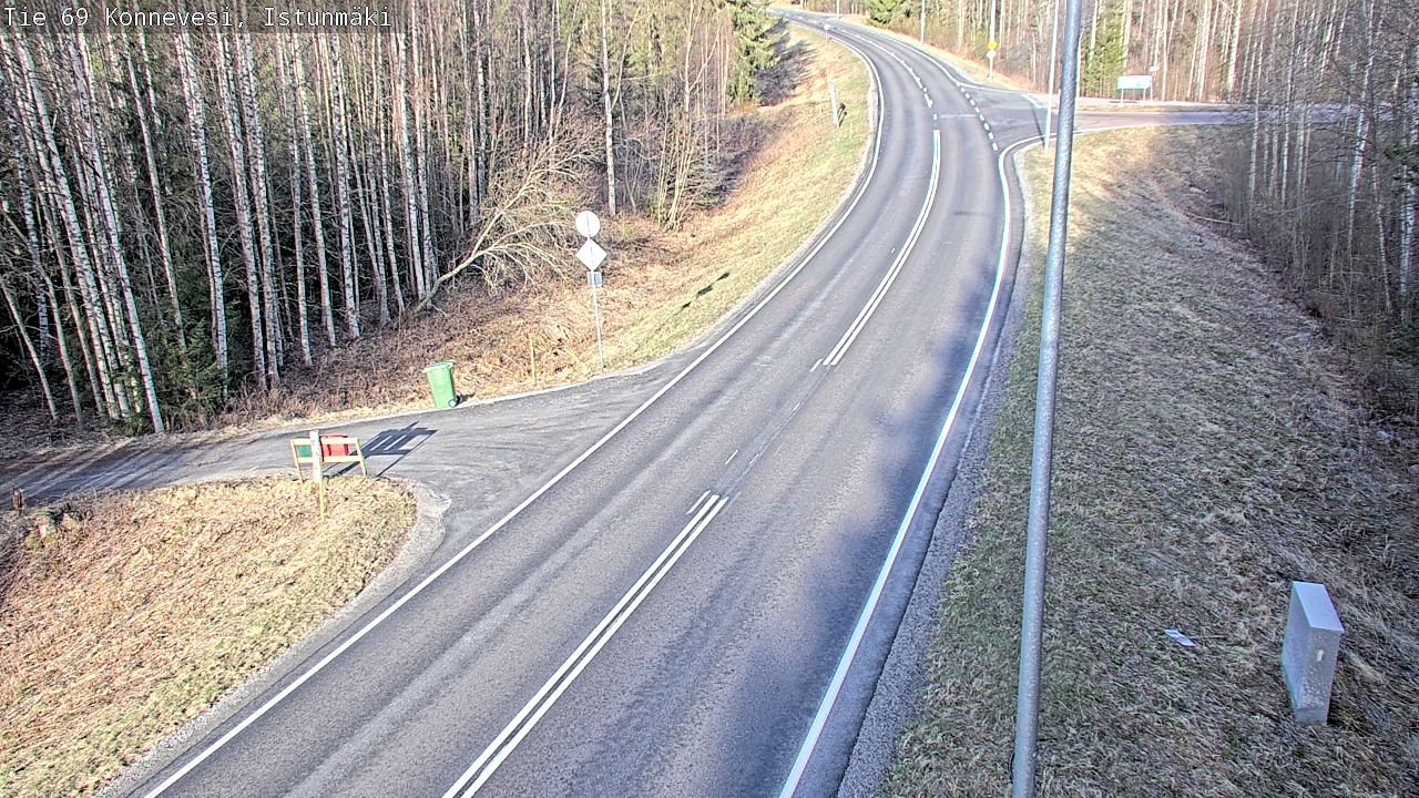 Weather Camera Image Väg 69 Konnevesi, Istunmäki, Konnevesi, Keski-Suomi
