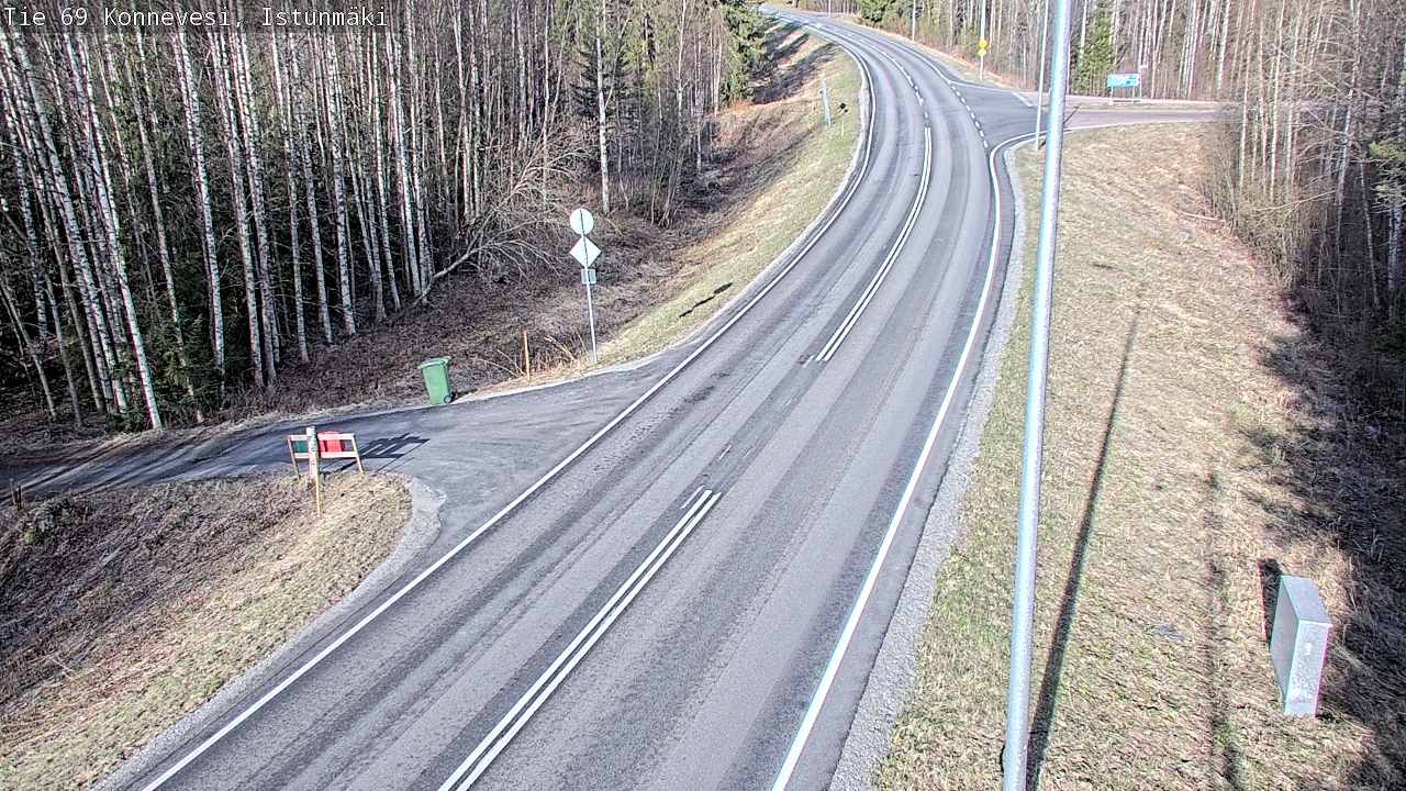 Weather Camera Image Väg 69 Konnevesi, Istunmäki, Konnevesi, Keski-Suomi
