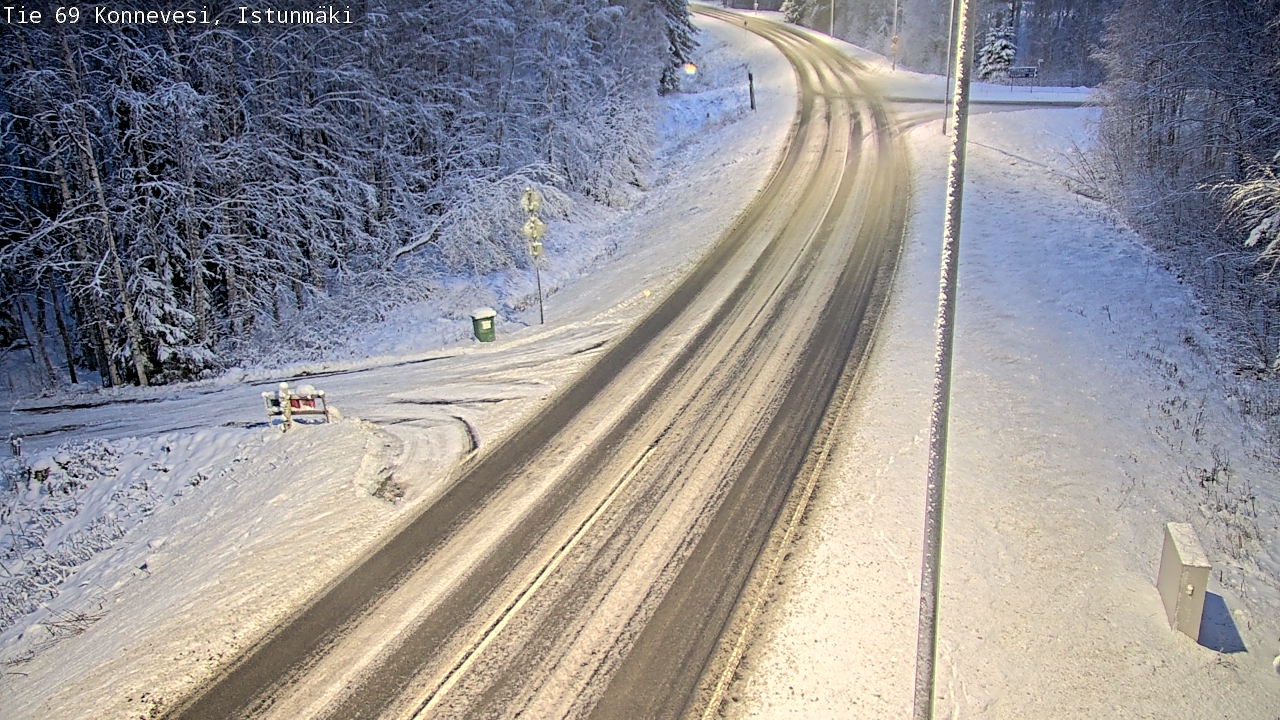 Weather Camera Image Väg 69 Konnevesi, Istunmäki, Konnevesi, Keski-Suomi