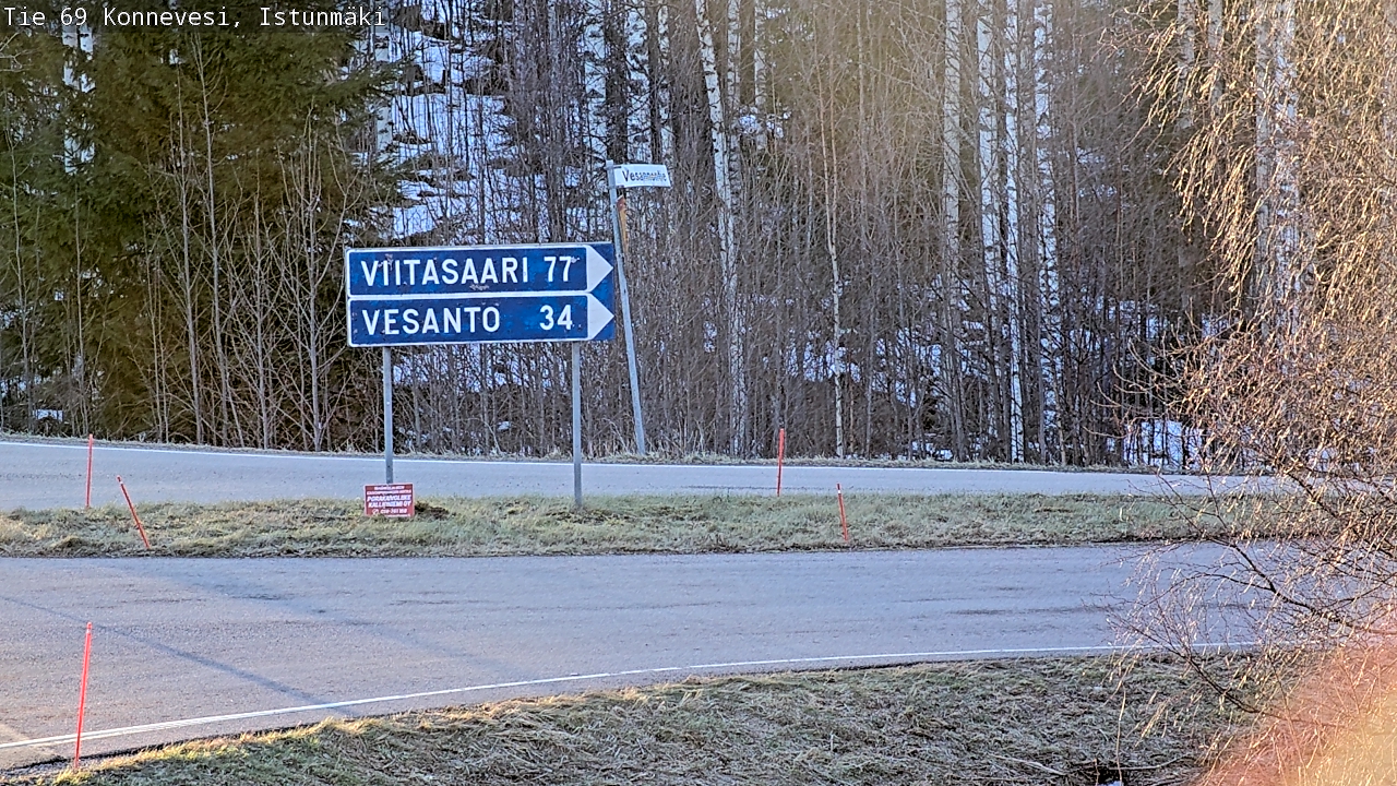 Weather Camera Image Väg 69 Konnevesi, Istunmäki, Konnevesi, Keski-Suomi