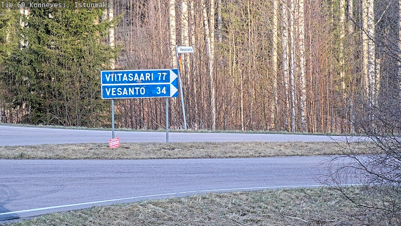 Weather Camera Image Väg 69 Konnevesi, Istunmäki, Konnevesi, Keski-Suomi
